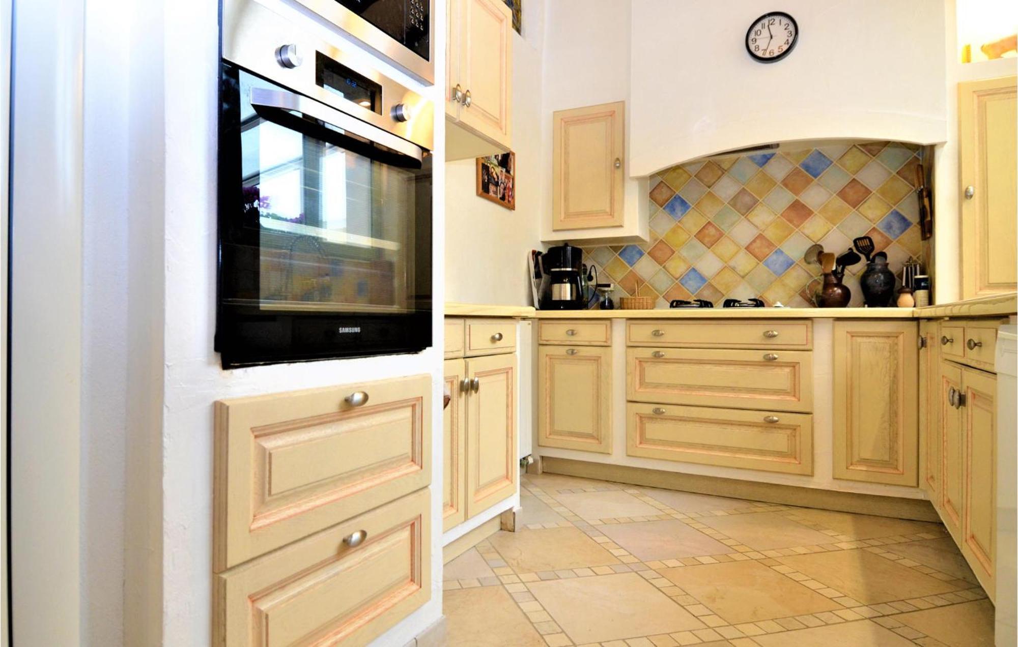 4 Bedroom Lovely Home In مارغيريتيس المظهر الخارجي الصورة